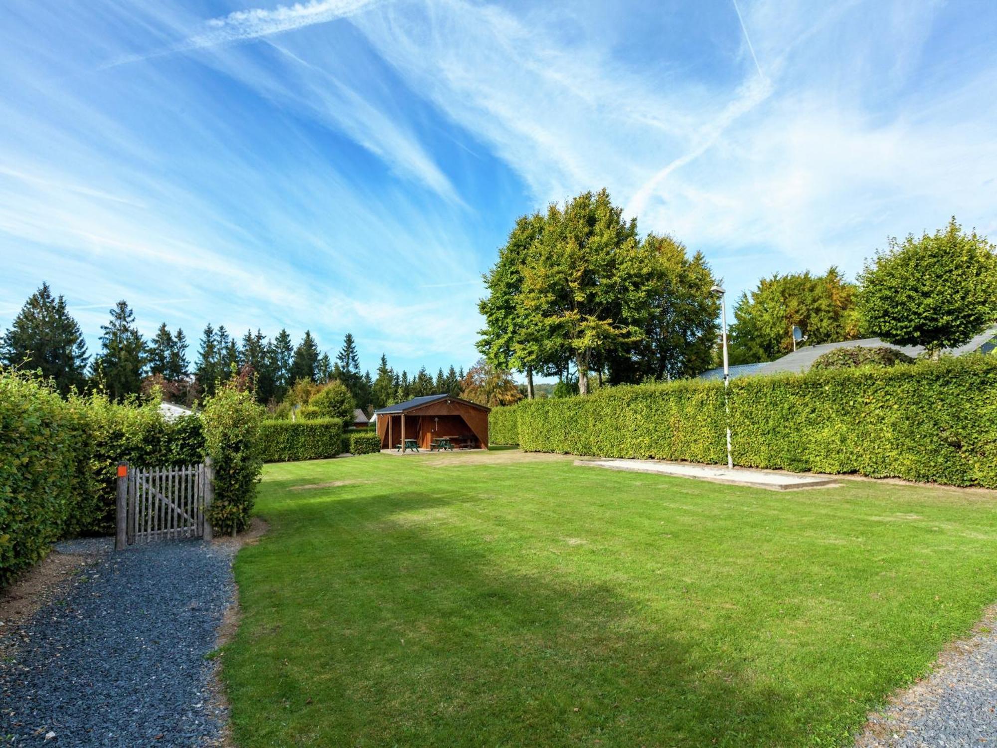 Boutique Chalet In B Llingen Near Lake Wirtzfeld Exterior foto